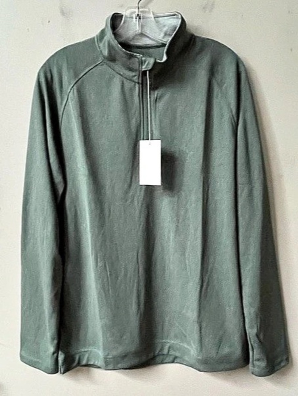 Frevontica Mens Quarter Zip Mock Neck Golf Pullover Medium Green NWT Performance